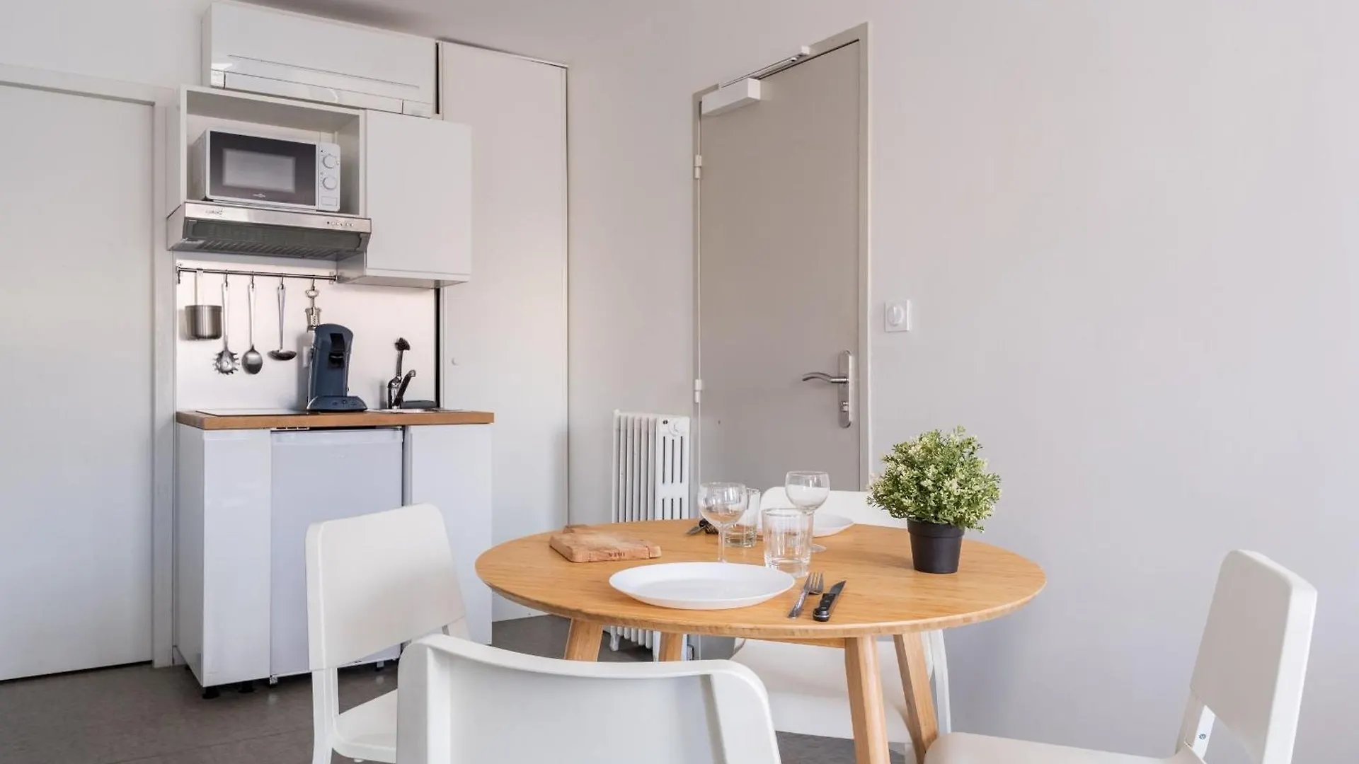 Aparthotel Blue Light - Jolie Logement Sur Les Ramblas Toulouse
