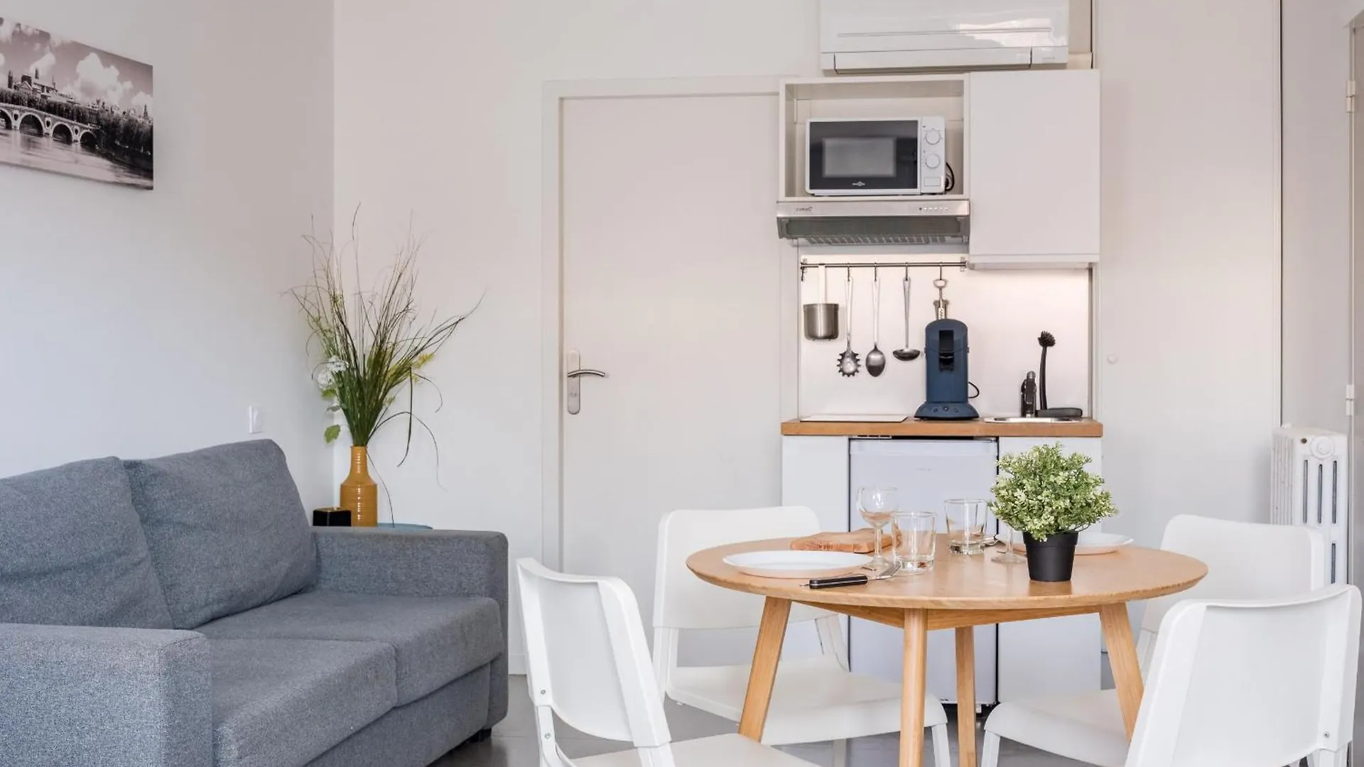 Aparthotel Blue Light - Jolie Logement Sur Les Ramblas Toulouse