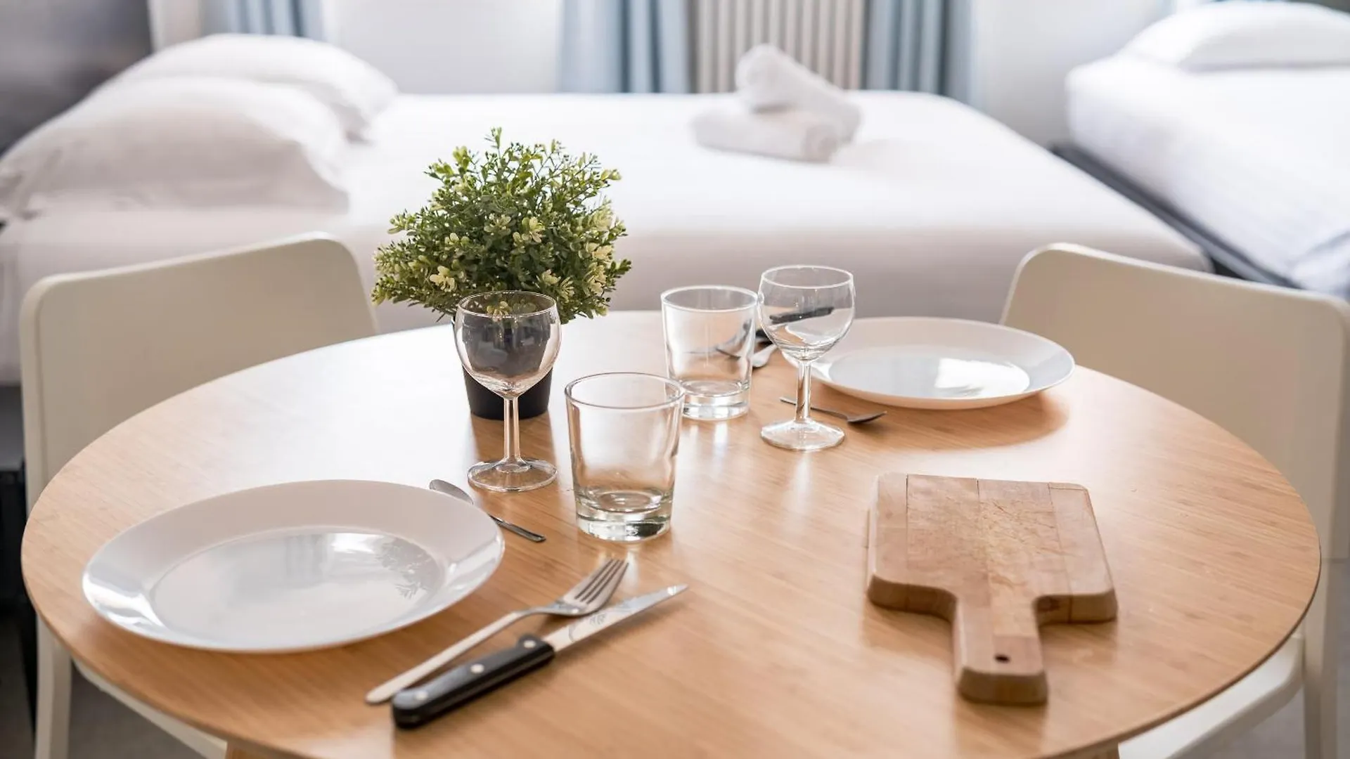 Aparthotel Blue Light - Jolie Logement Sur Les Ramblas Toulouse France